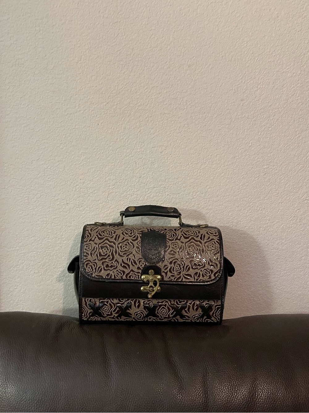 Vintage Dina Jordan please check all picture of condition